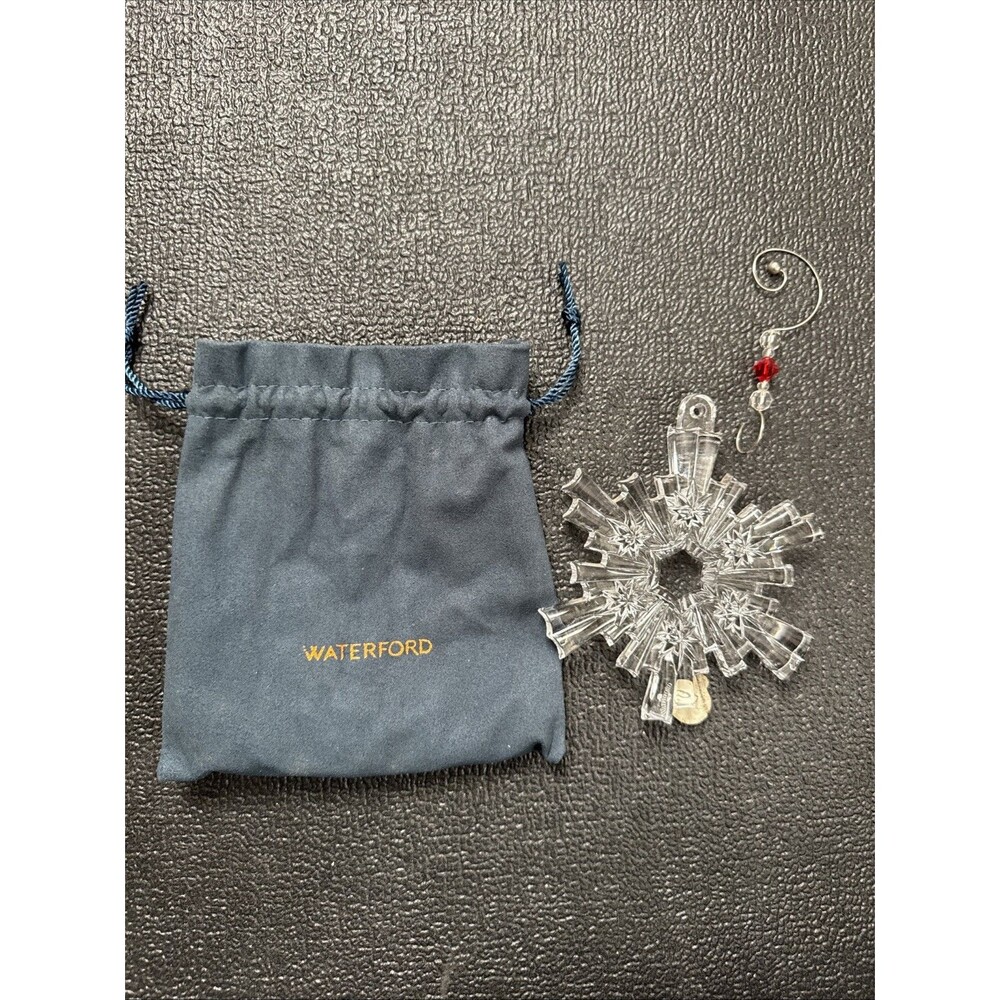 Waterford 2009 Snow Crystals Annual Cut Snowflake Ornament + Hanger Enhancer NEW